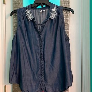 Chambray button front sleeveless top